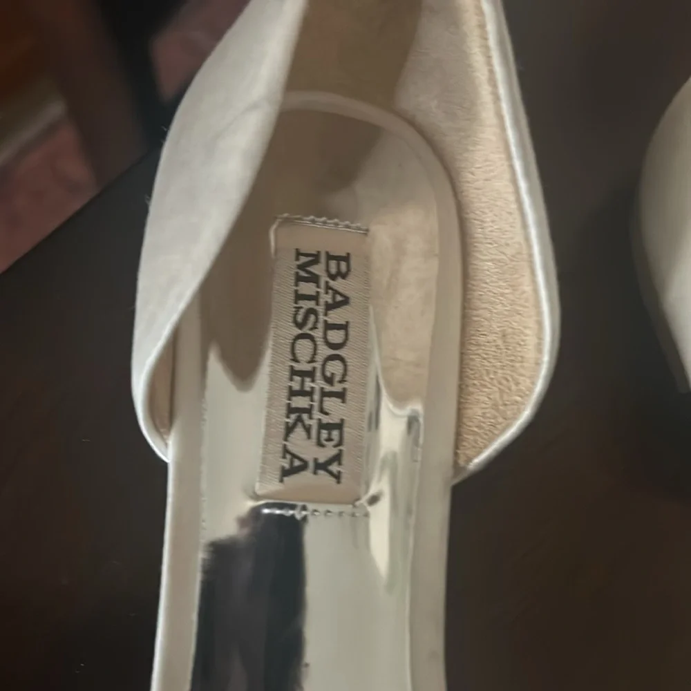 Wedding shoes - Picture 4 of 8